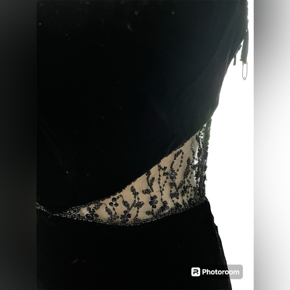 NWT Precious Formals Size 10 Black Velvet Gown with Sheer mid and back and beads - Picture 3 of 15